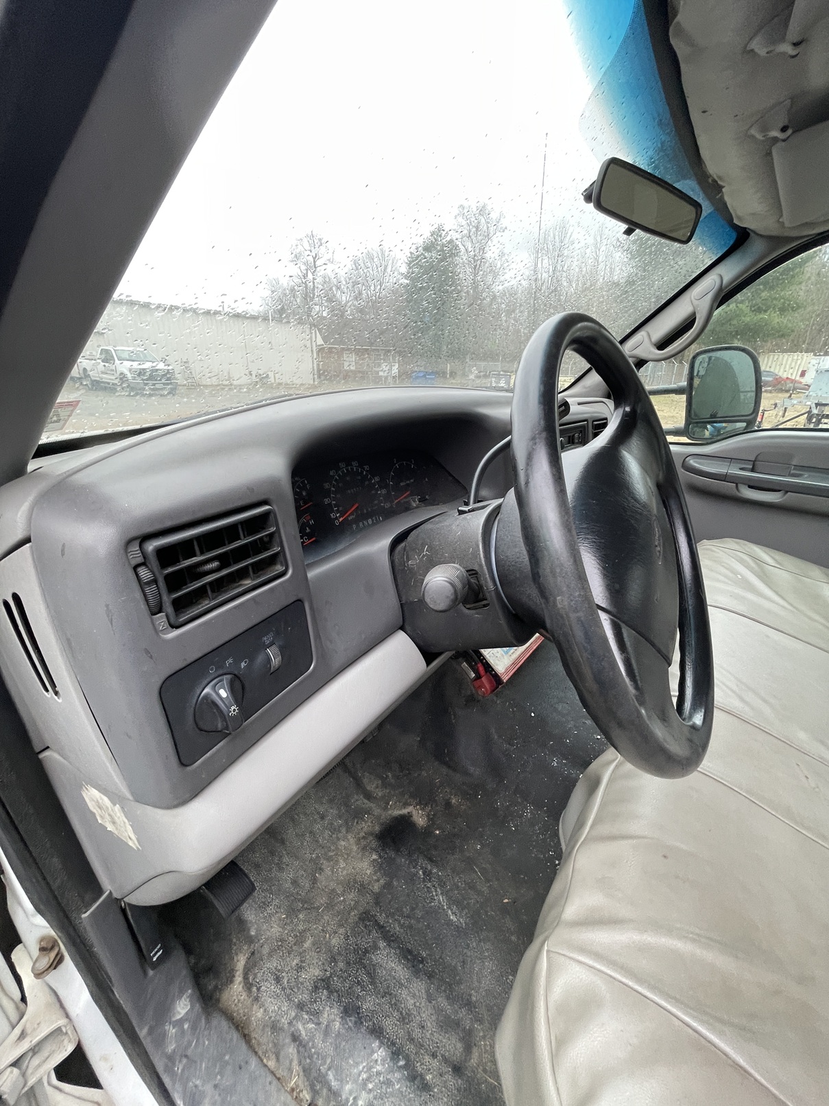 1999 FORD F250 - Image 12